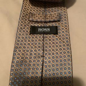 Hugo Boss Geometric Silk pattern Men’s tie